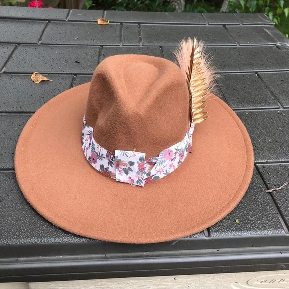 Brand new, handmade floral boho felt hat - Picture 2 of 3